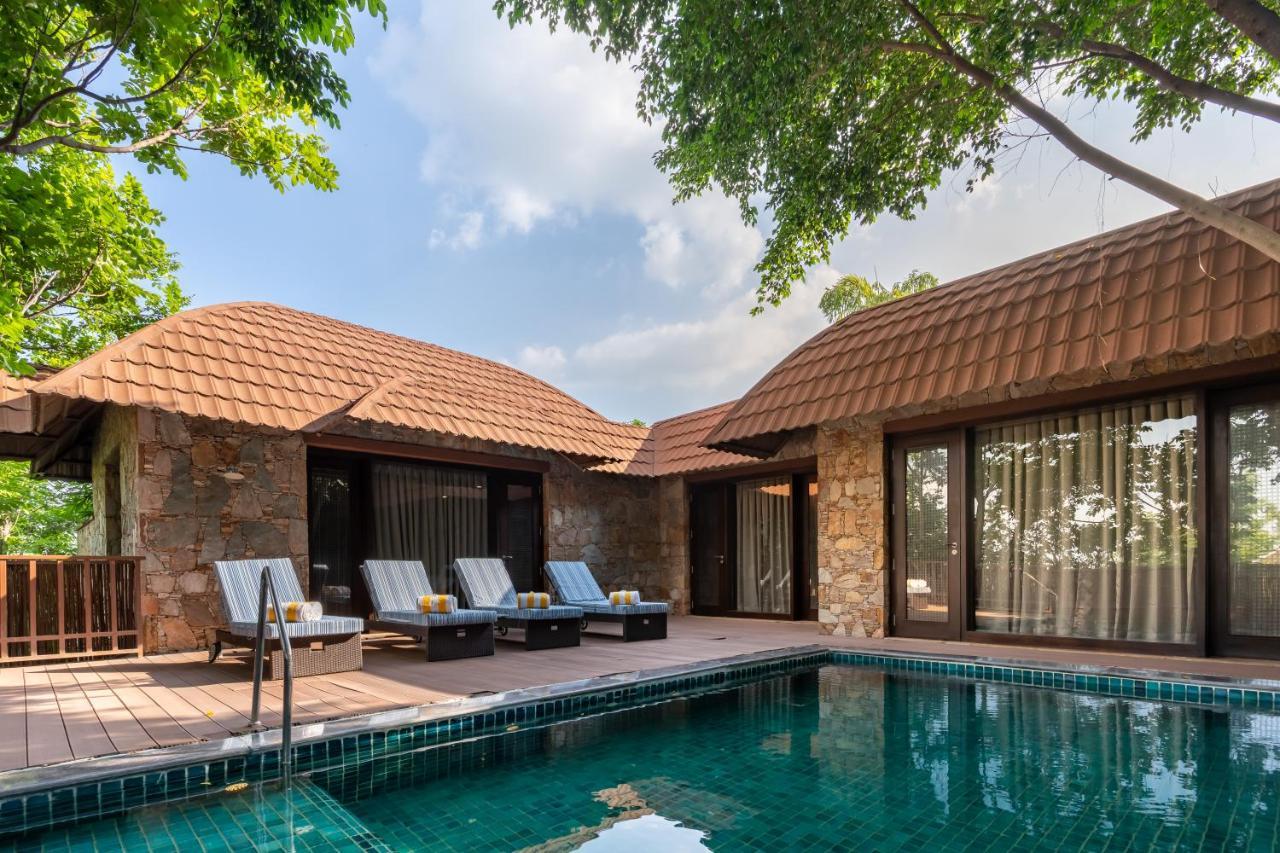 The Ananta Udaipur Hotel Екстериор снимка